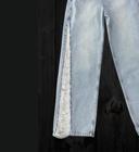 Jean Recto con Detalles Distressed en Los Costados — vista 3